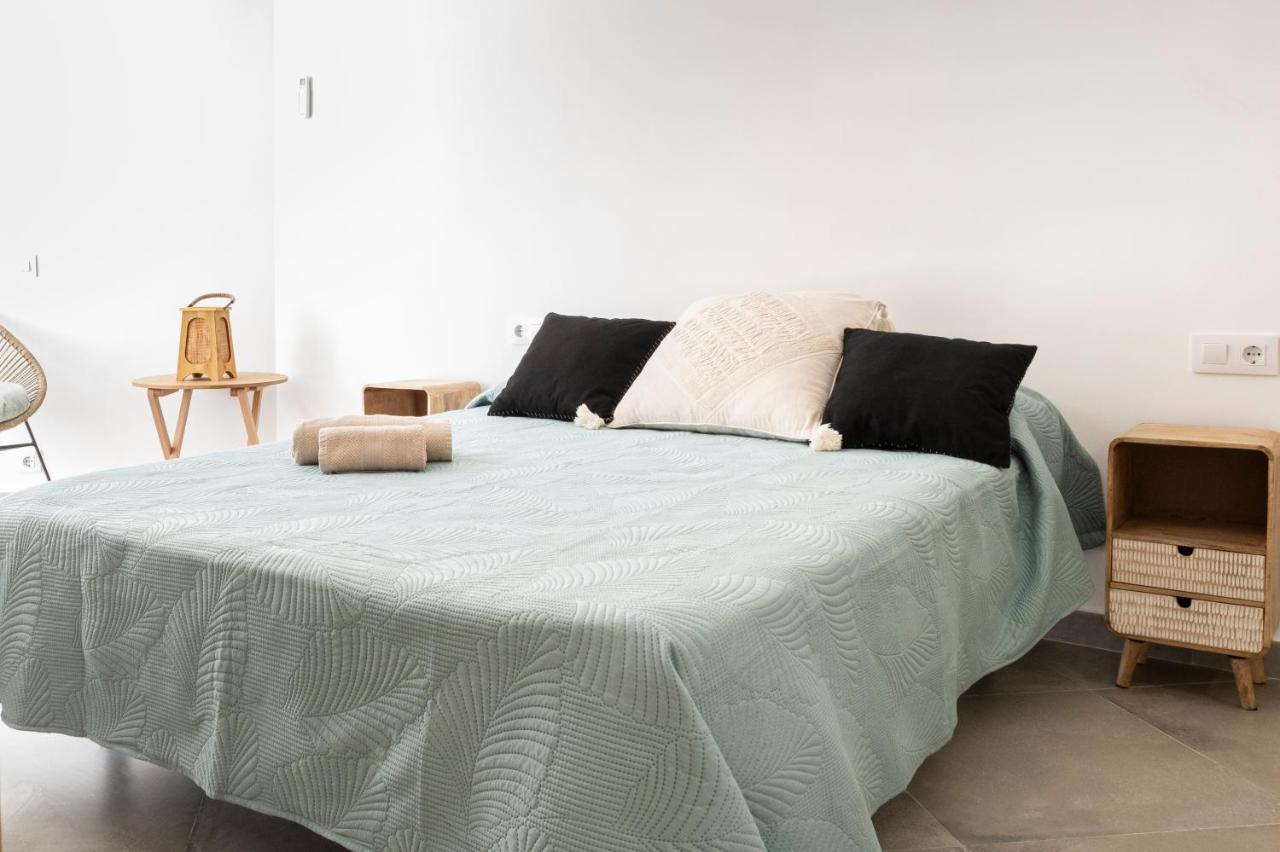 Wine & Design And Luxury In Cala Crancs * Salou