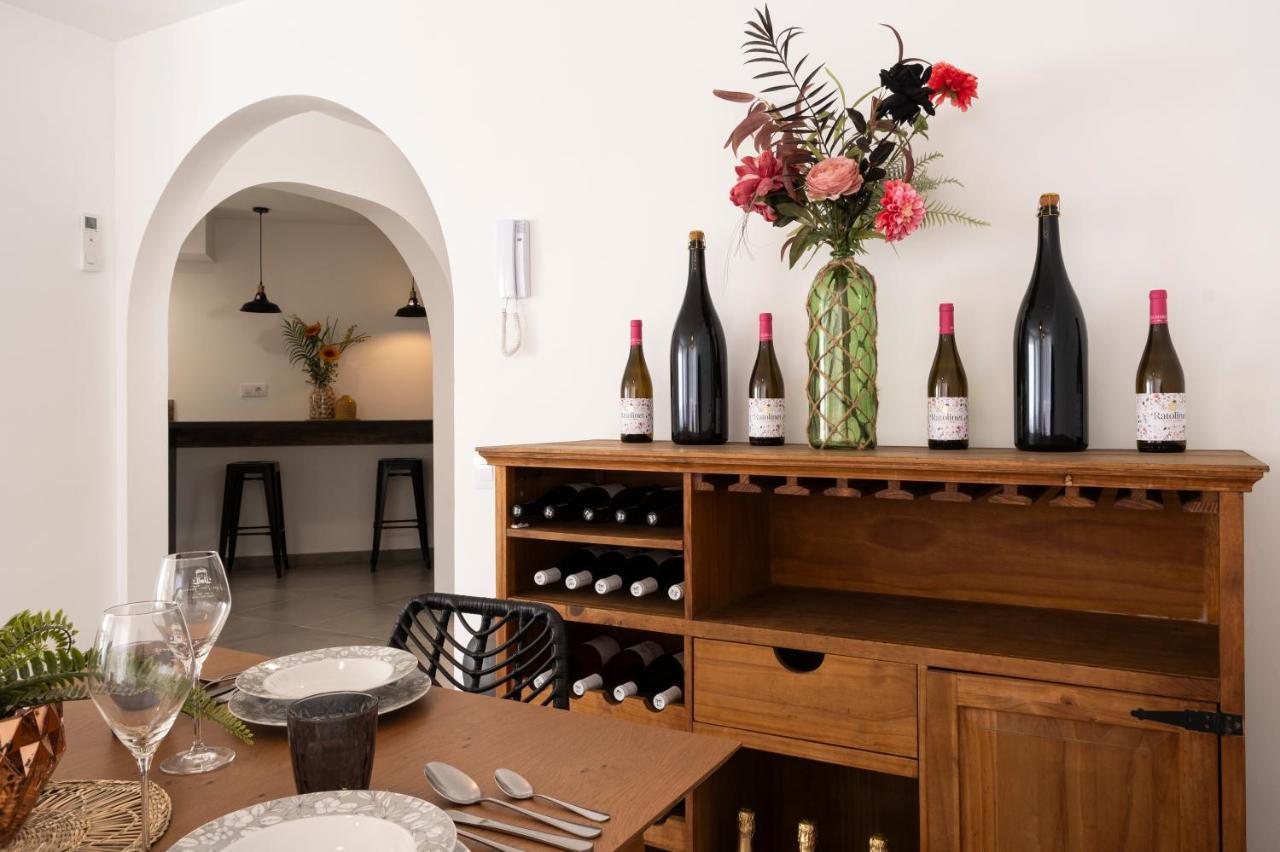 Wine & Design And Luxury In Cala Crancs