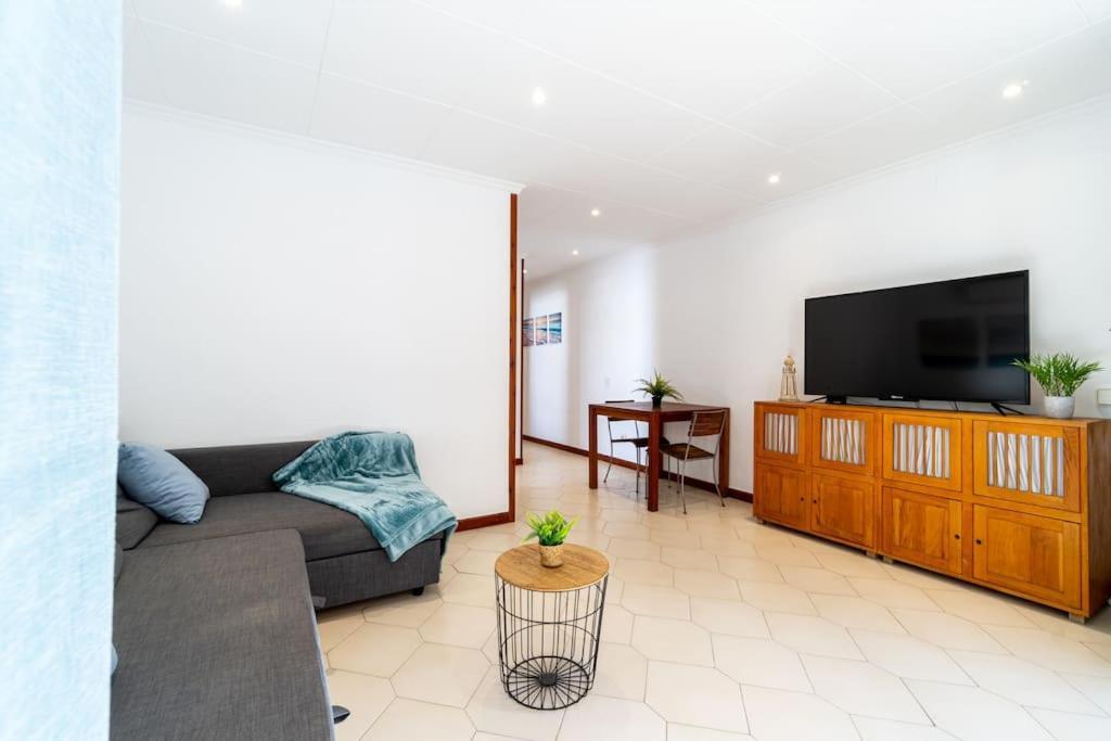 Appartement 50mbeach-2room-pool-wifi-bigterrace-portavntura-aa10 Salou
