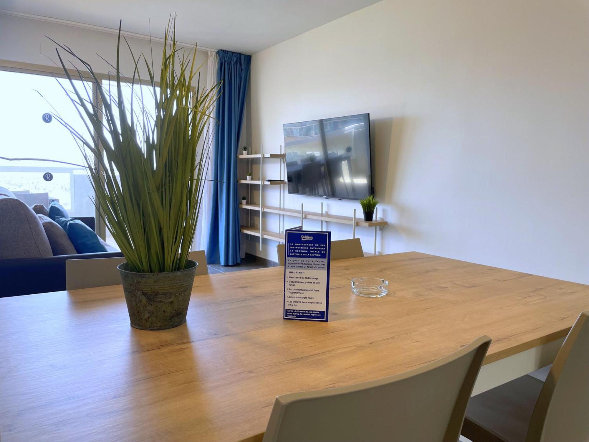 Rentalmar Blue & Pool Apartment *