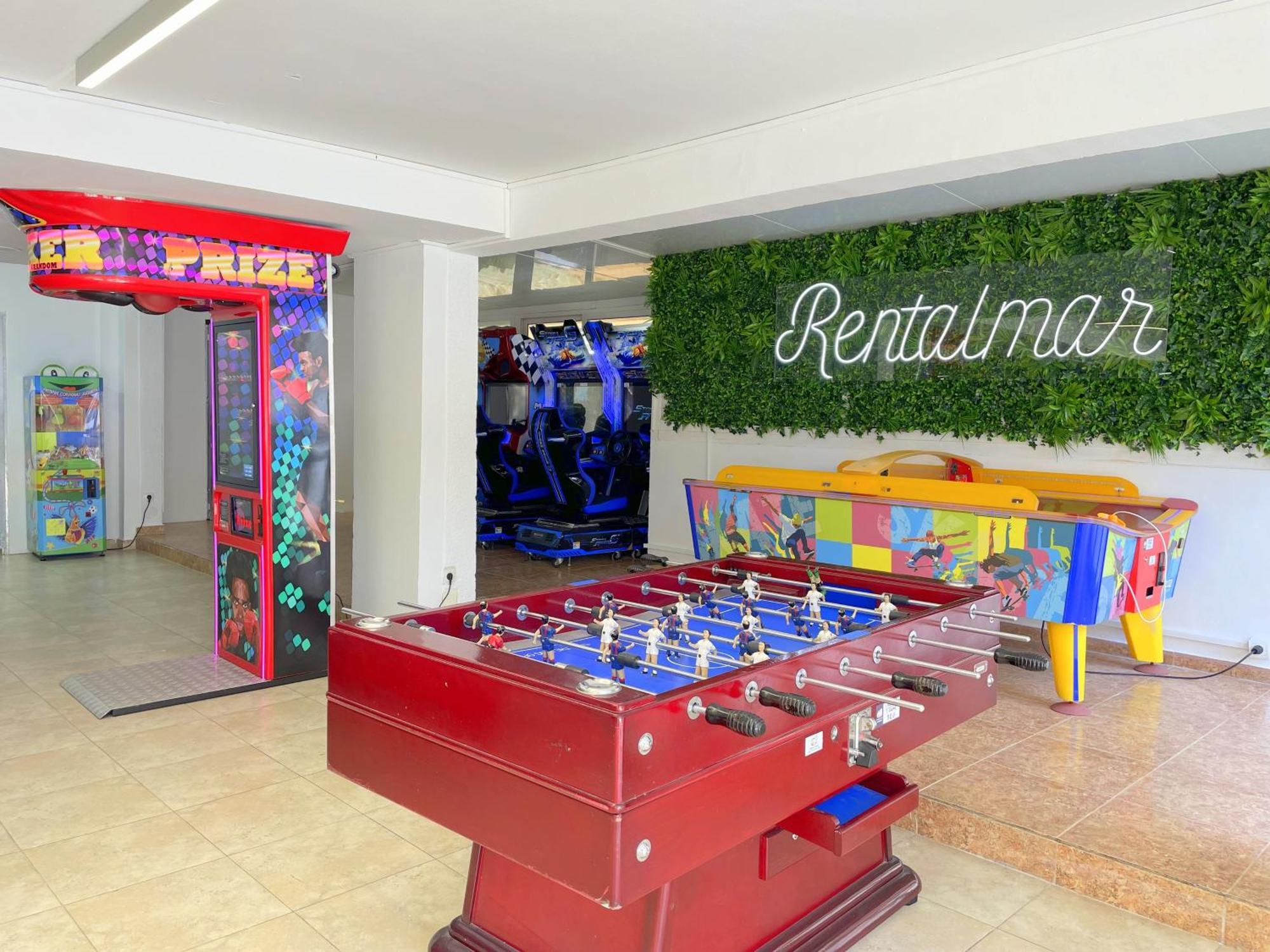 Appartement Rentalmar Blue & Pool