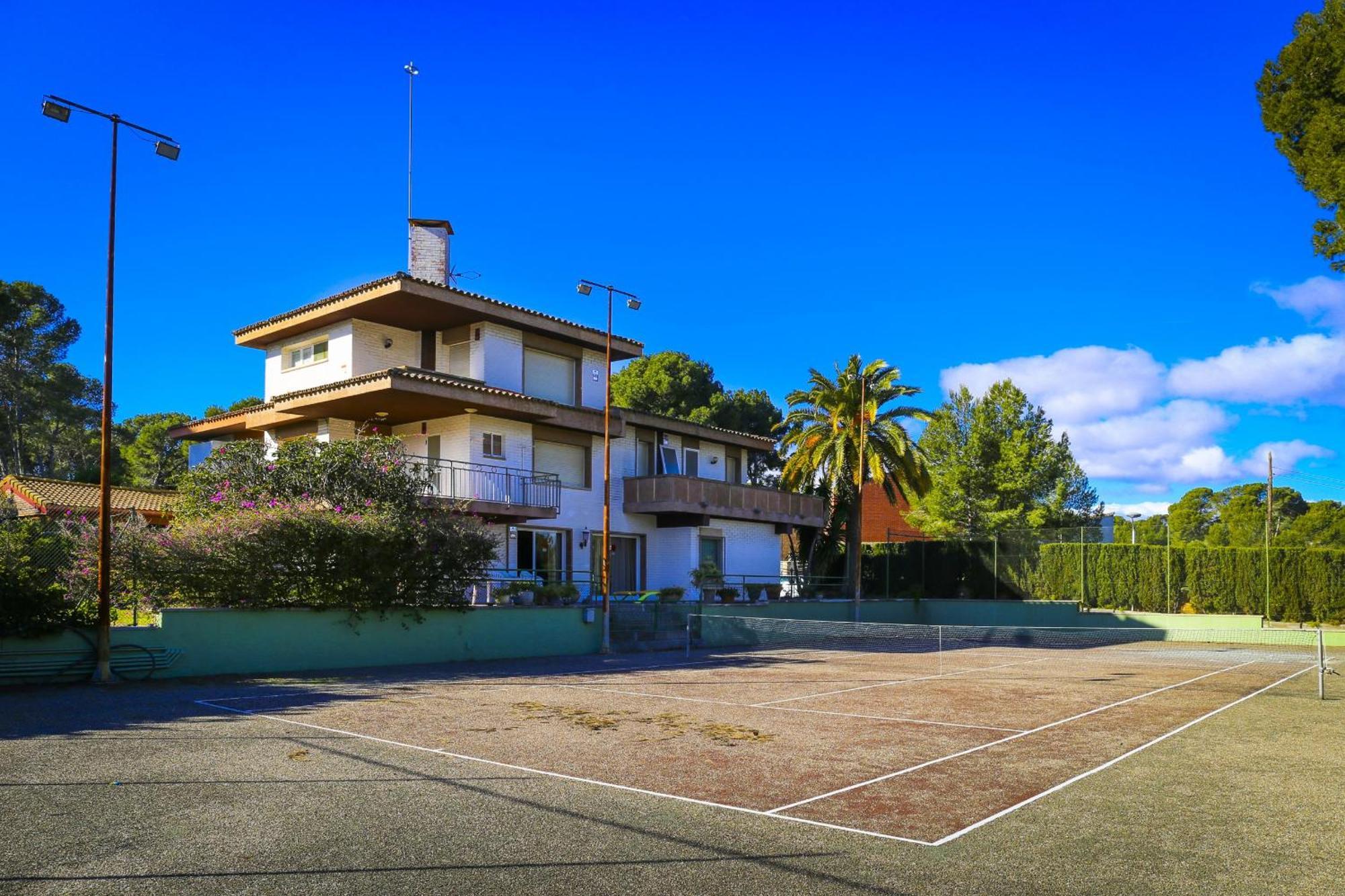 Serena Only Families Planet Costa Dorada *