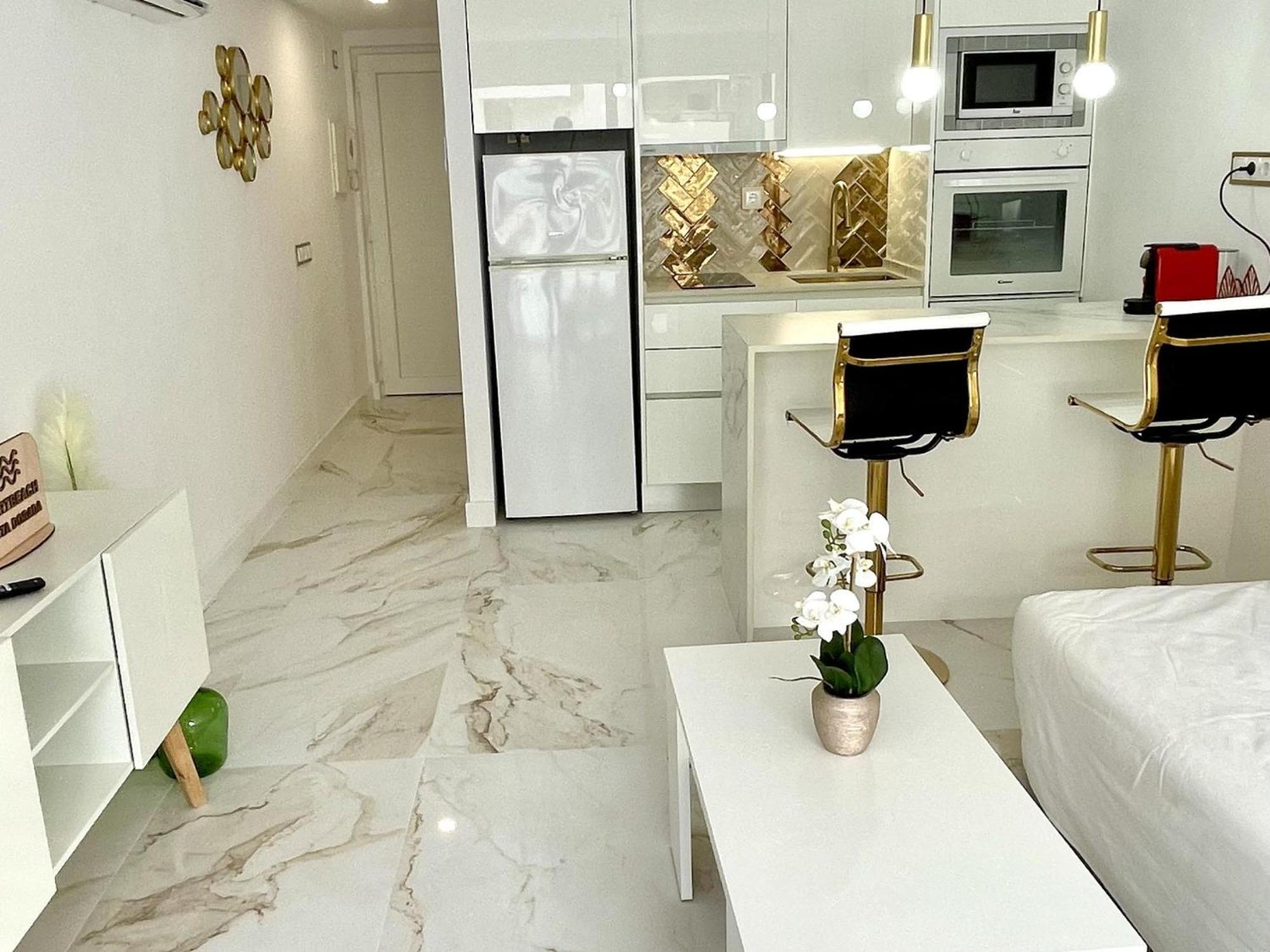 Apartbeach Ischia 2º Vistas Playa Y Climatizado * Salou