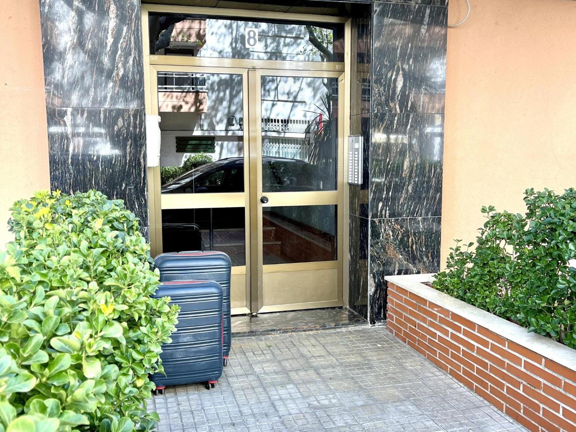 Apartbeach Cibeles Junto Playa Y Climatizado * Salou