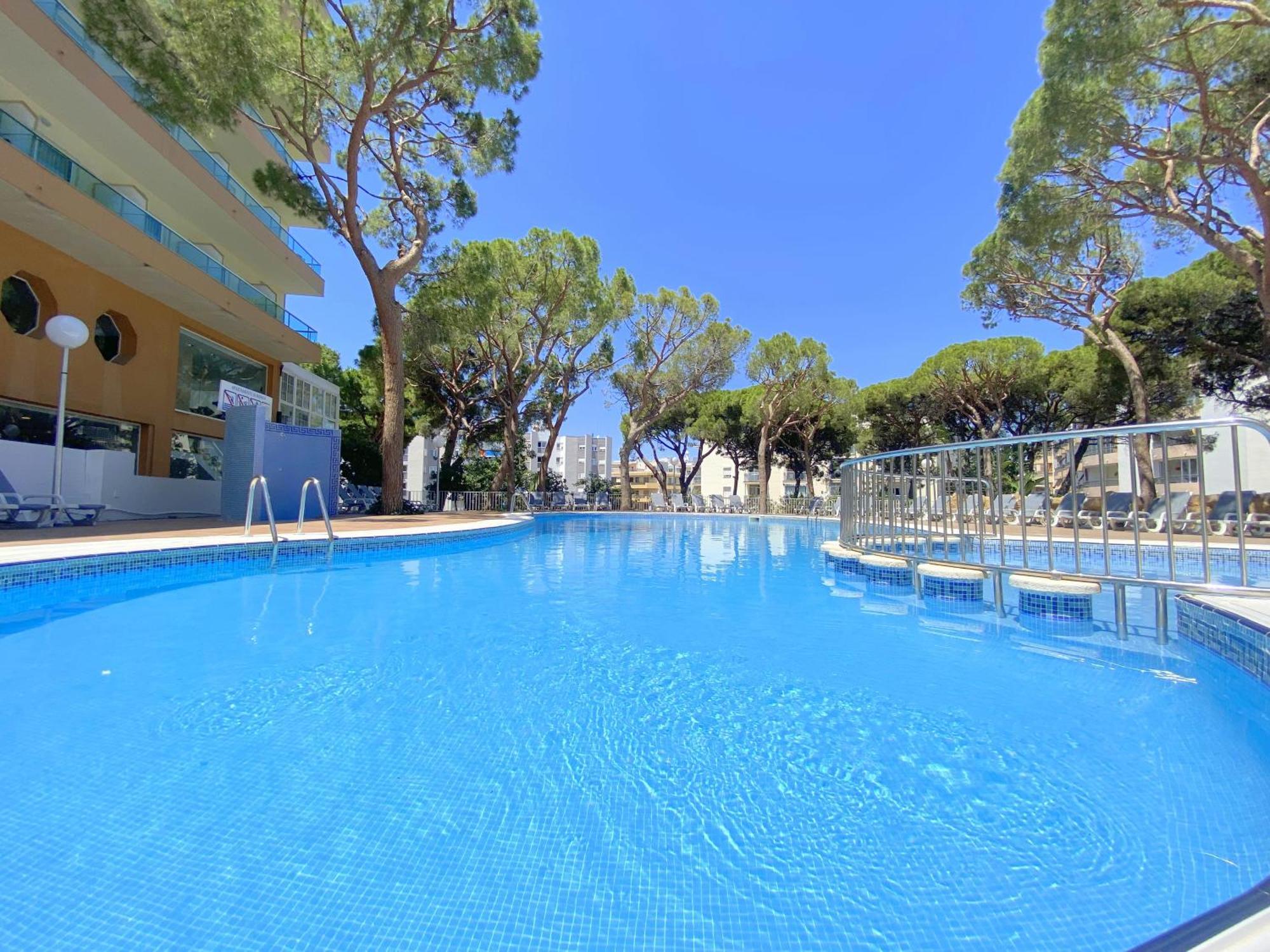 Rentalmar Blue & Pool Salou