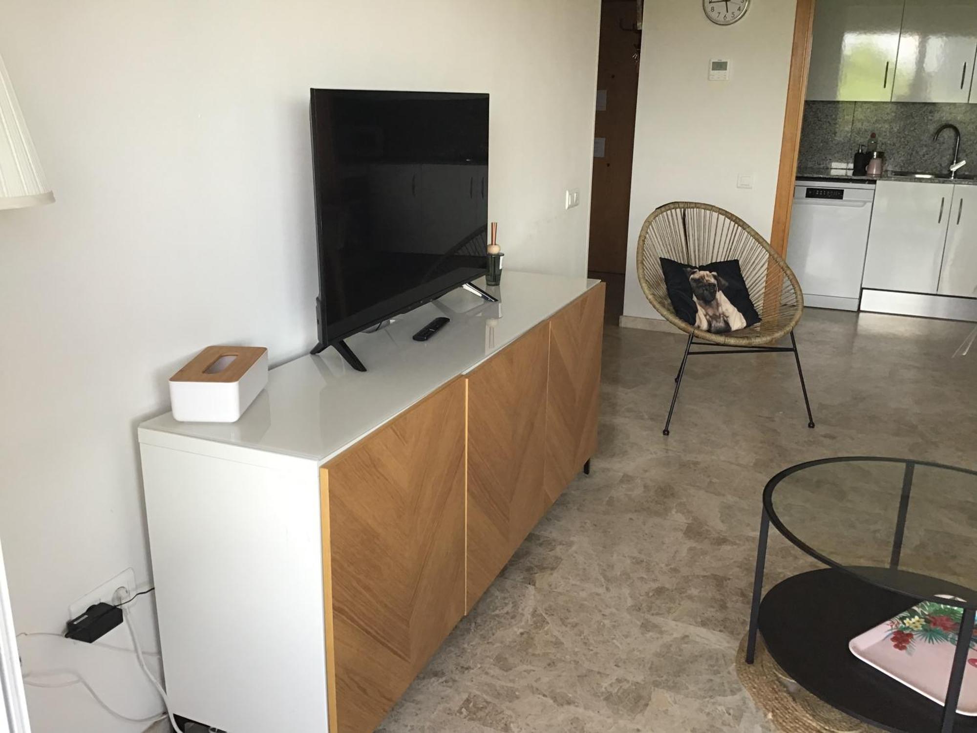 Apartment Standing: Elegant 2br With Pool, Terrace & Port Aventura Proximity