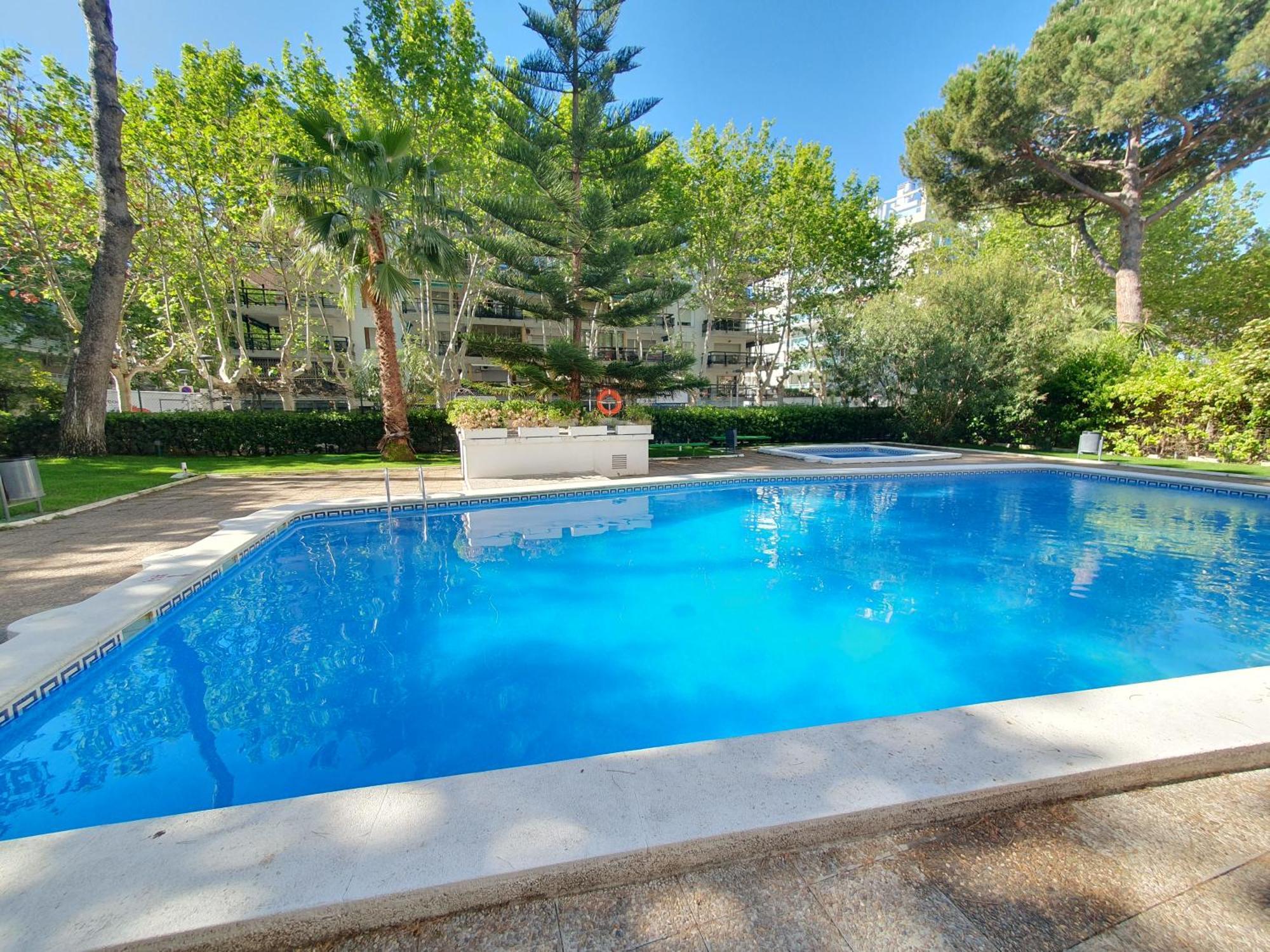 Centro ,piscina Wifi Gisamar * Salou