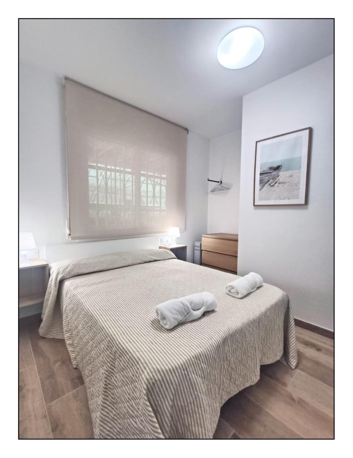 - Wifi Free - Piscina - 50 M Playa Appartement