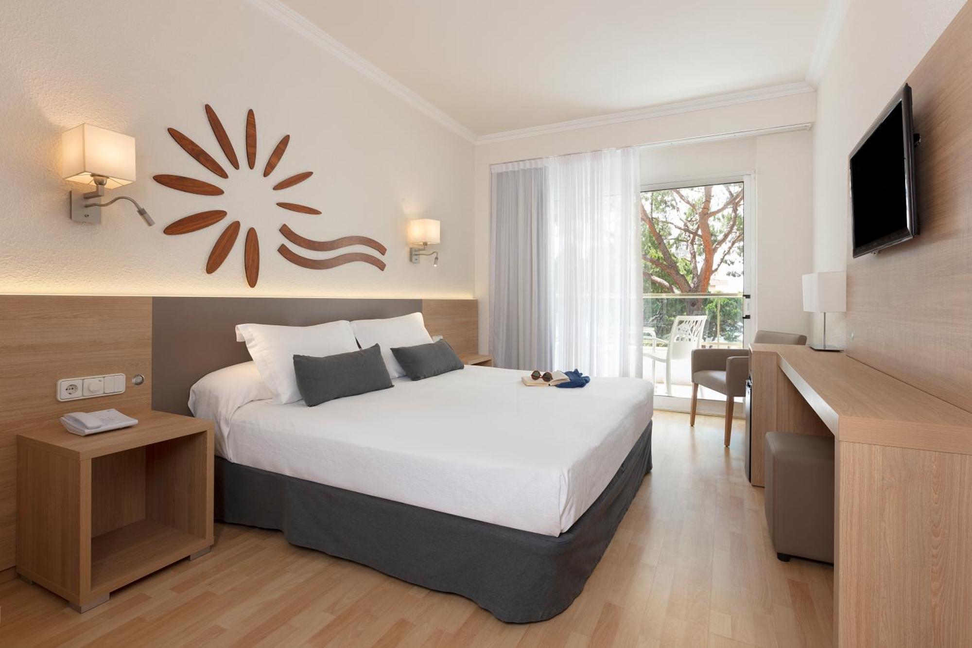 Vegas 4* Salou