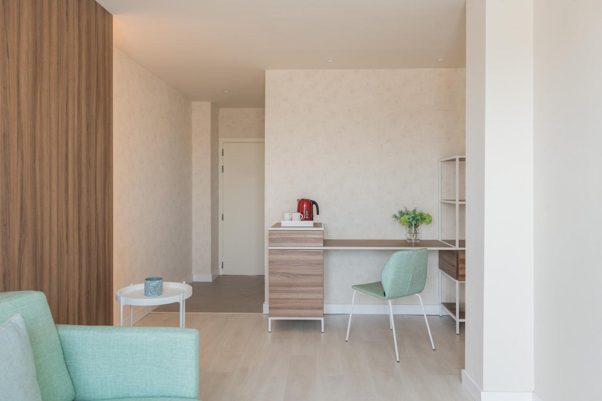 Hotel Eurosalou & 4*