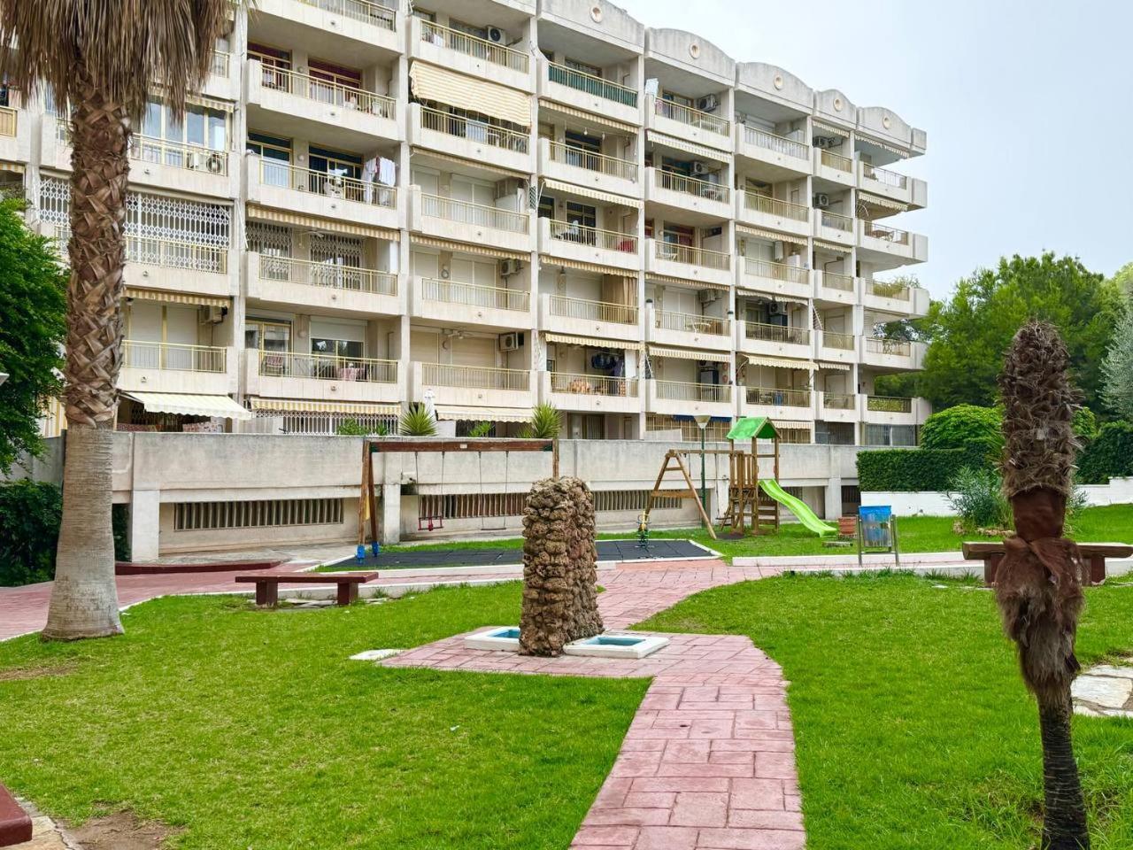 Apartsalou Lea