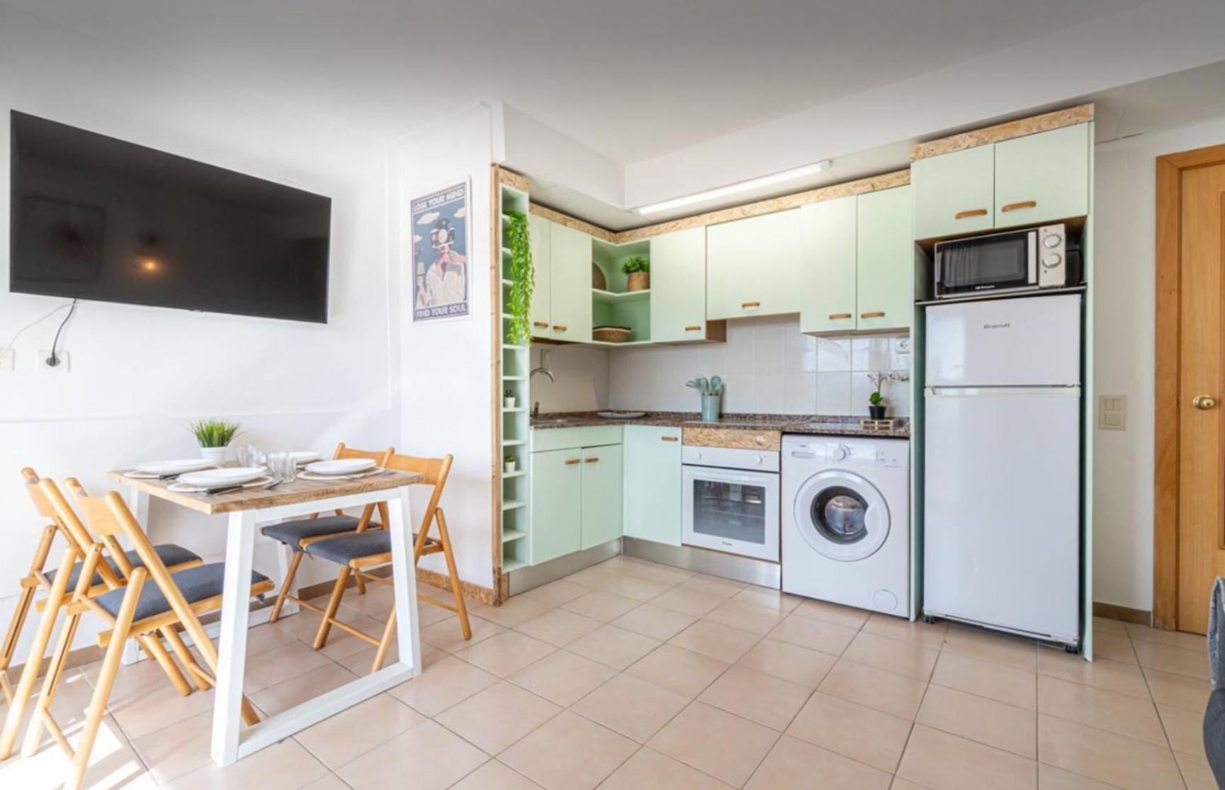 Atico Con Vistas-piscina-wifi-aacc-2hab-portaventura Appartement