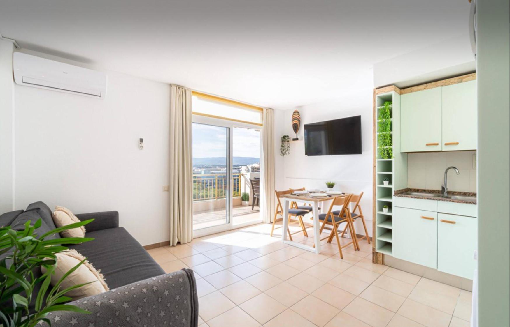 Appartement Atico Con Vistas-piscina-wifi-aacc-2hab-portaventura