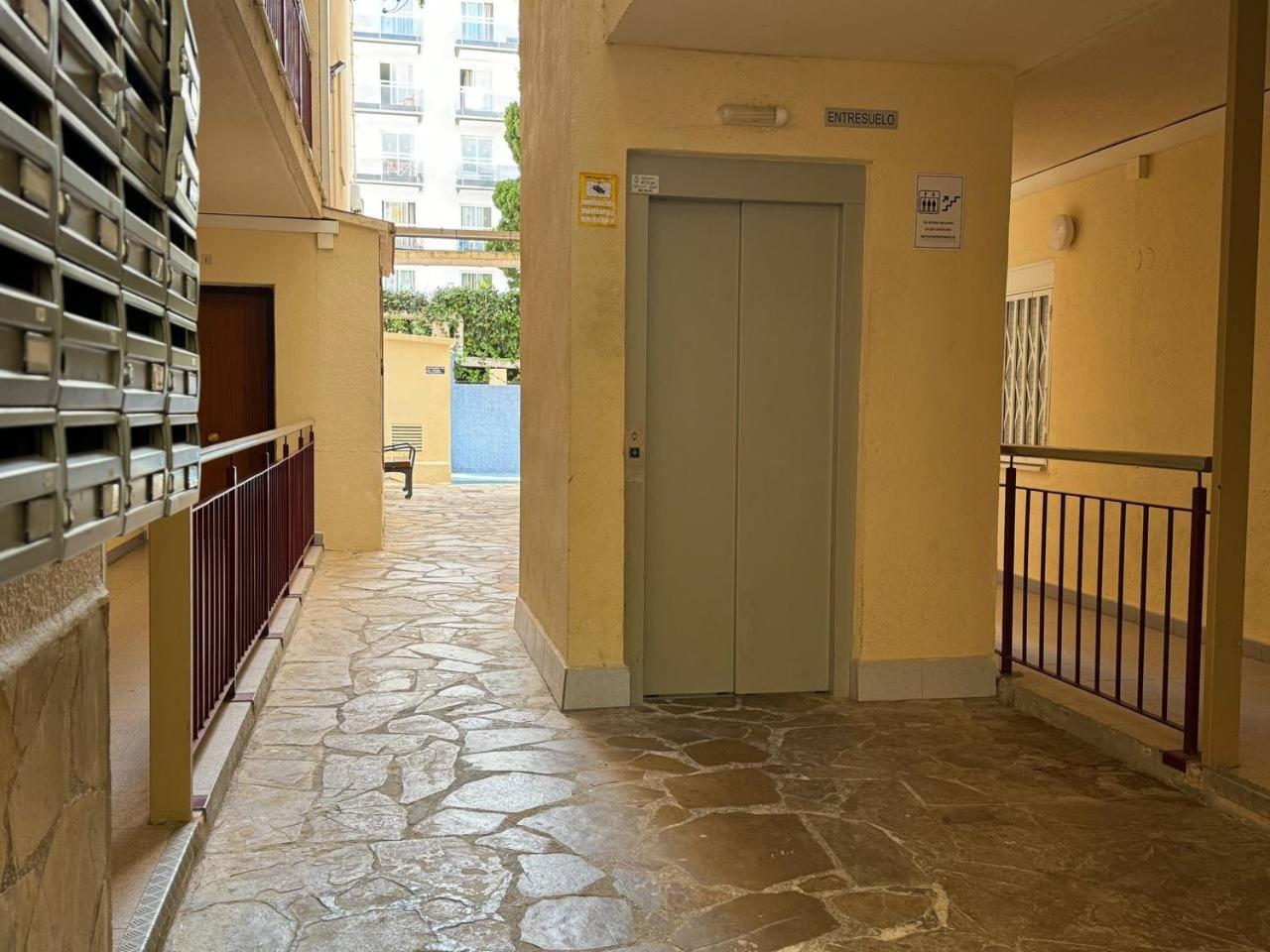 Apartsalou Priorat * Salou