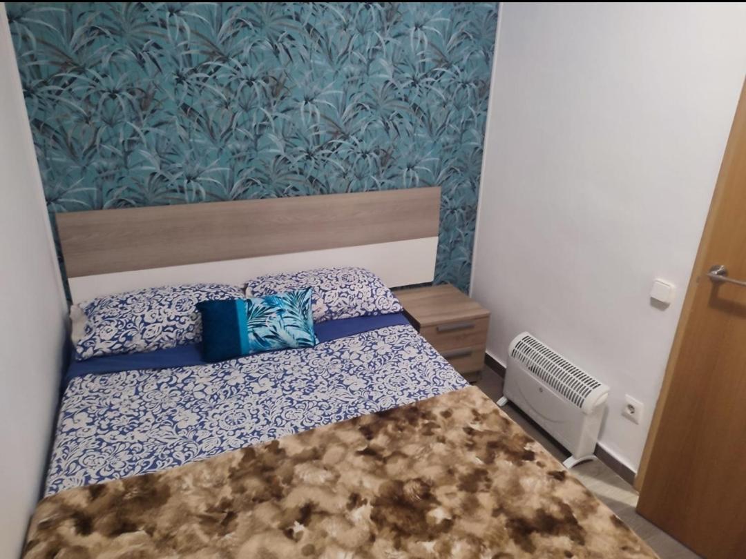 Apartamento Segunda Línea De La Playa Capellán