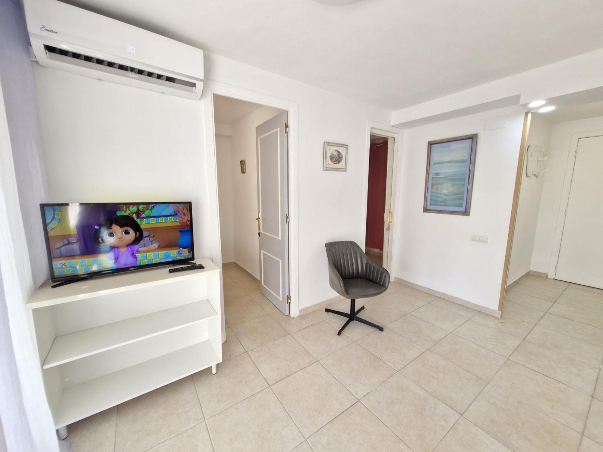 Centro ,piscina Wifi Gisamar Appartement