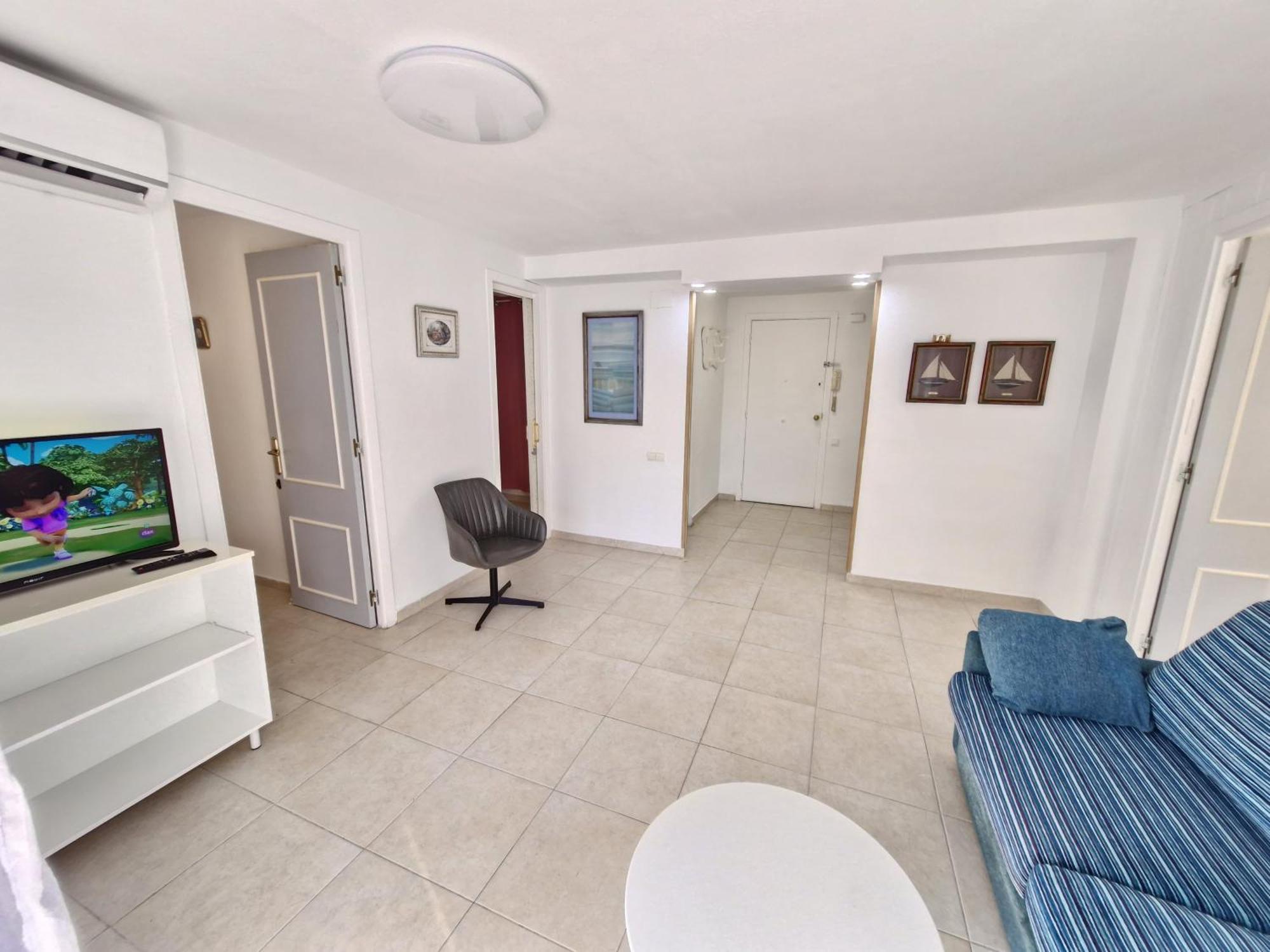 Centro ,piscina Wifi Gisamar * Salou