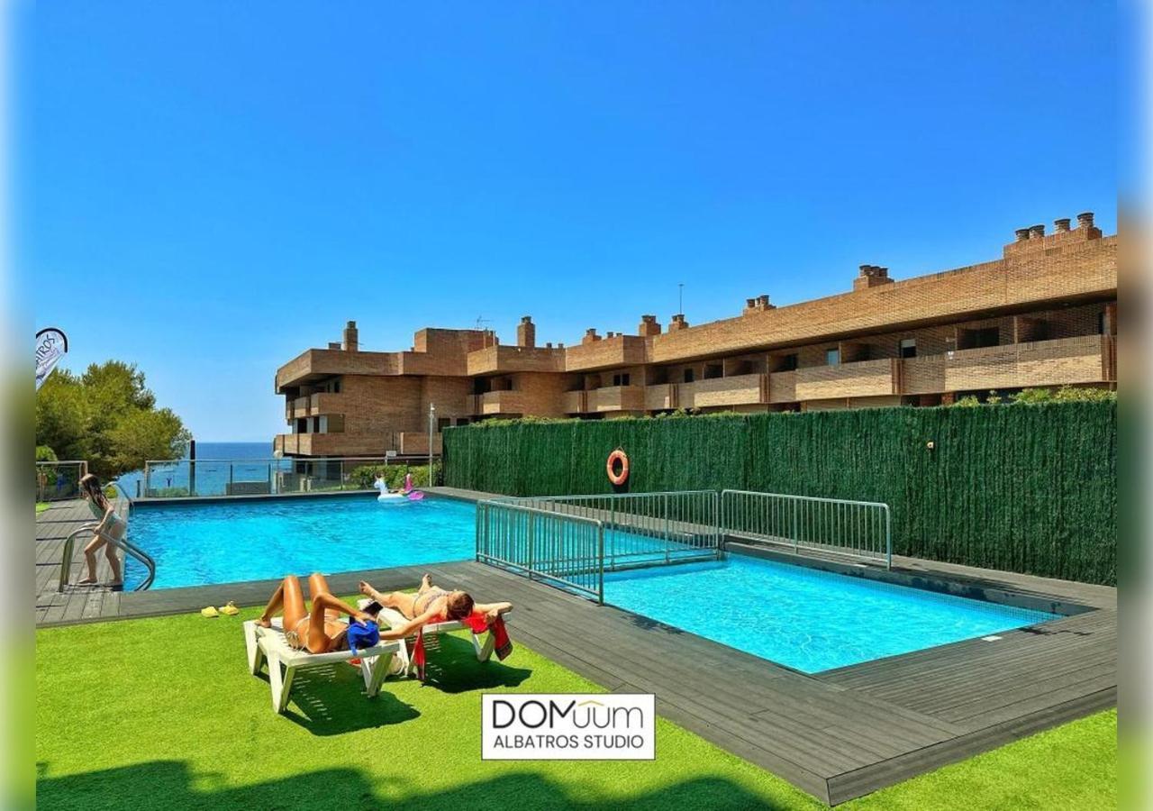 Domuum Holidays - Albatros Family Apartamento *