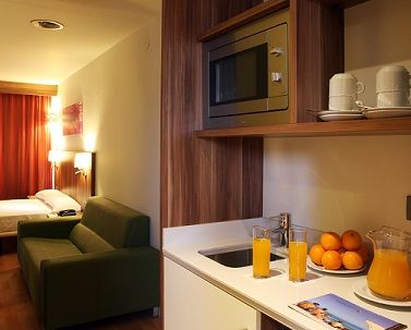 Hotel Golden Avenida Family 4* 4*