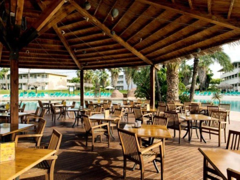 Portaventura Caribe - Includes Unlimited Access To Portaventura Park & 1 Access To Ferrari Land Hotel Salou