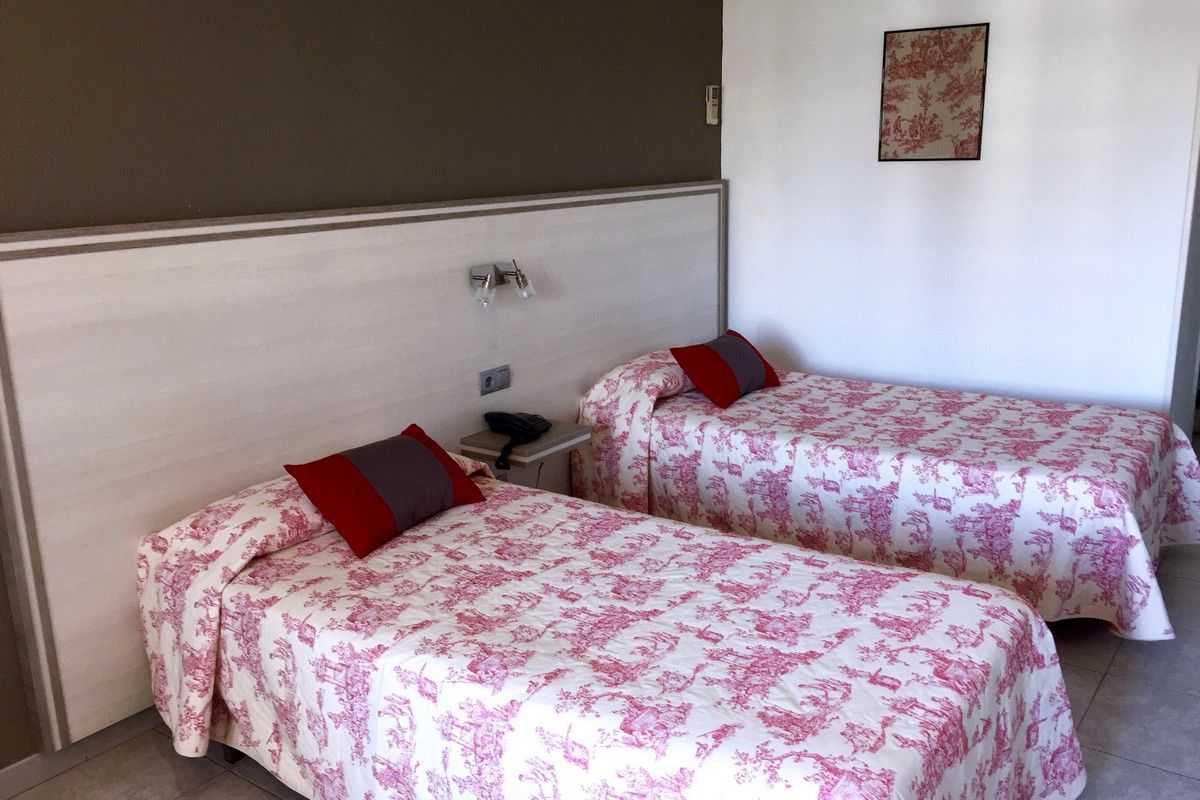 Planas Hotel