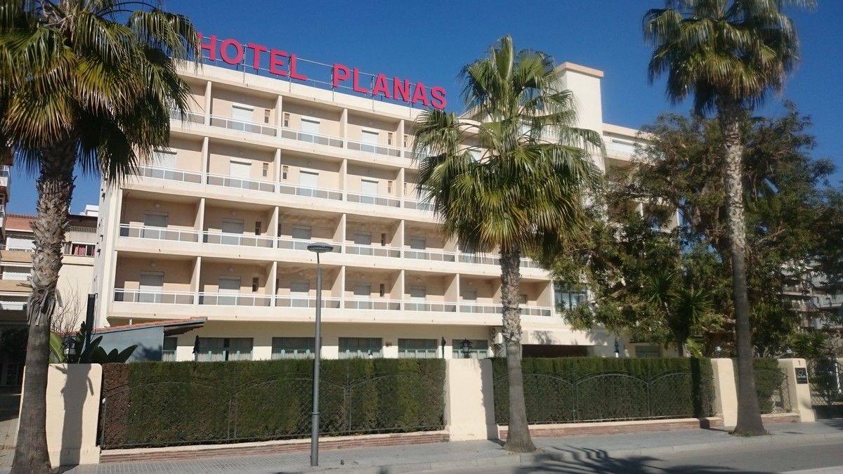Planas Hotel 3*