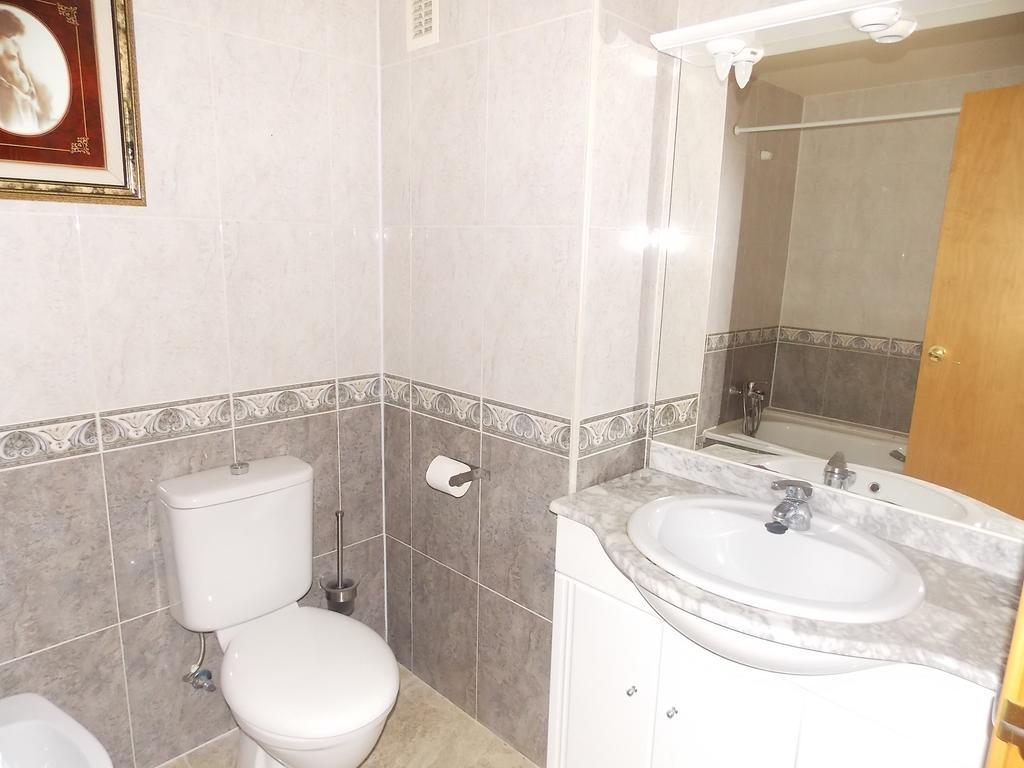 Apartamento Ventura Park 2 4 *