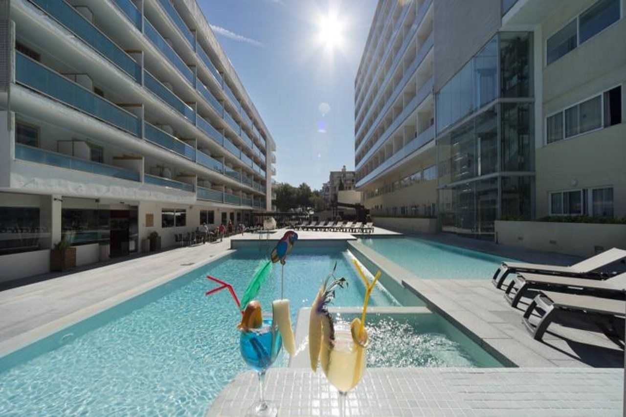 4r Park Ii Hotel