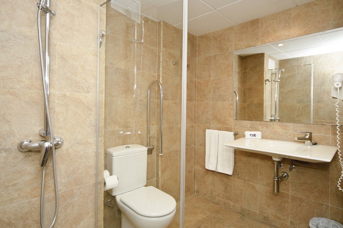 Cye Apartment