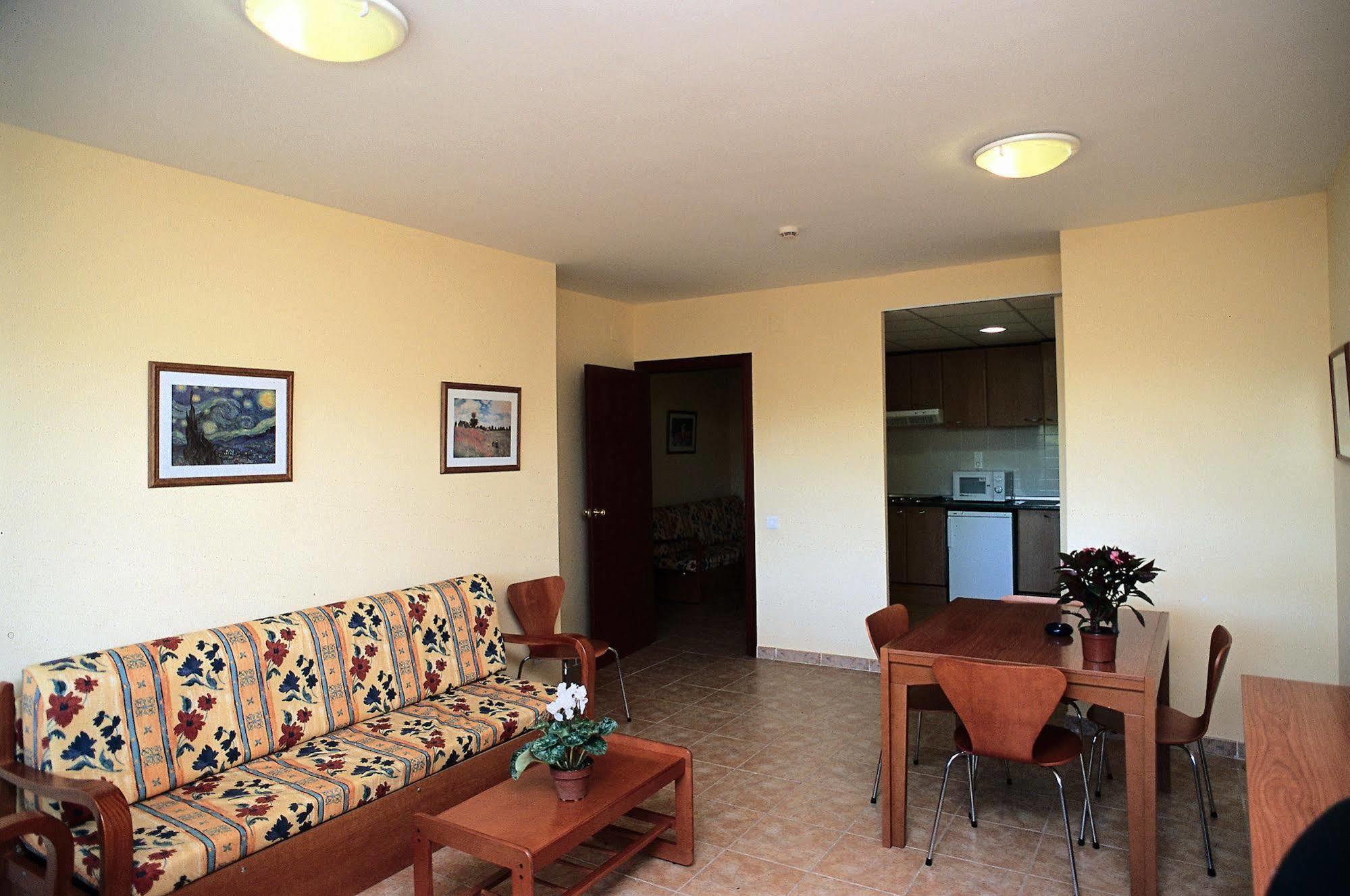 Festival Village Hotel 3*