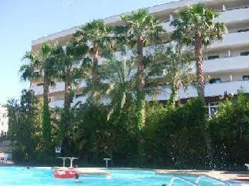 Festival Village Hotel 3*