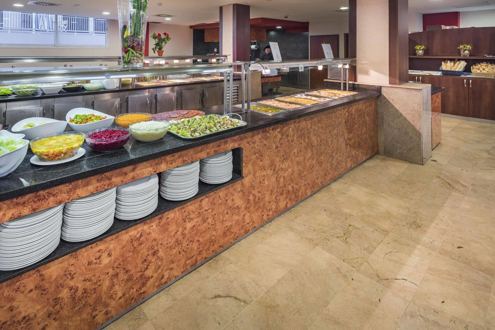 Hotel 4r Park Ii