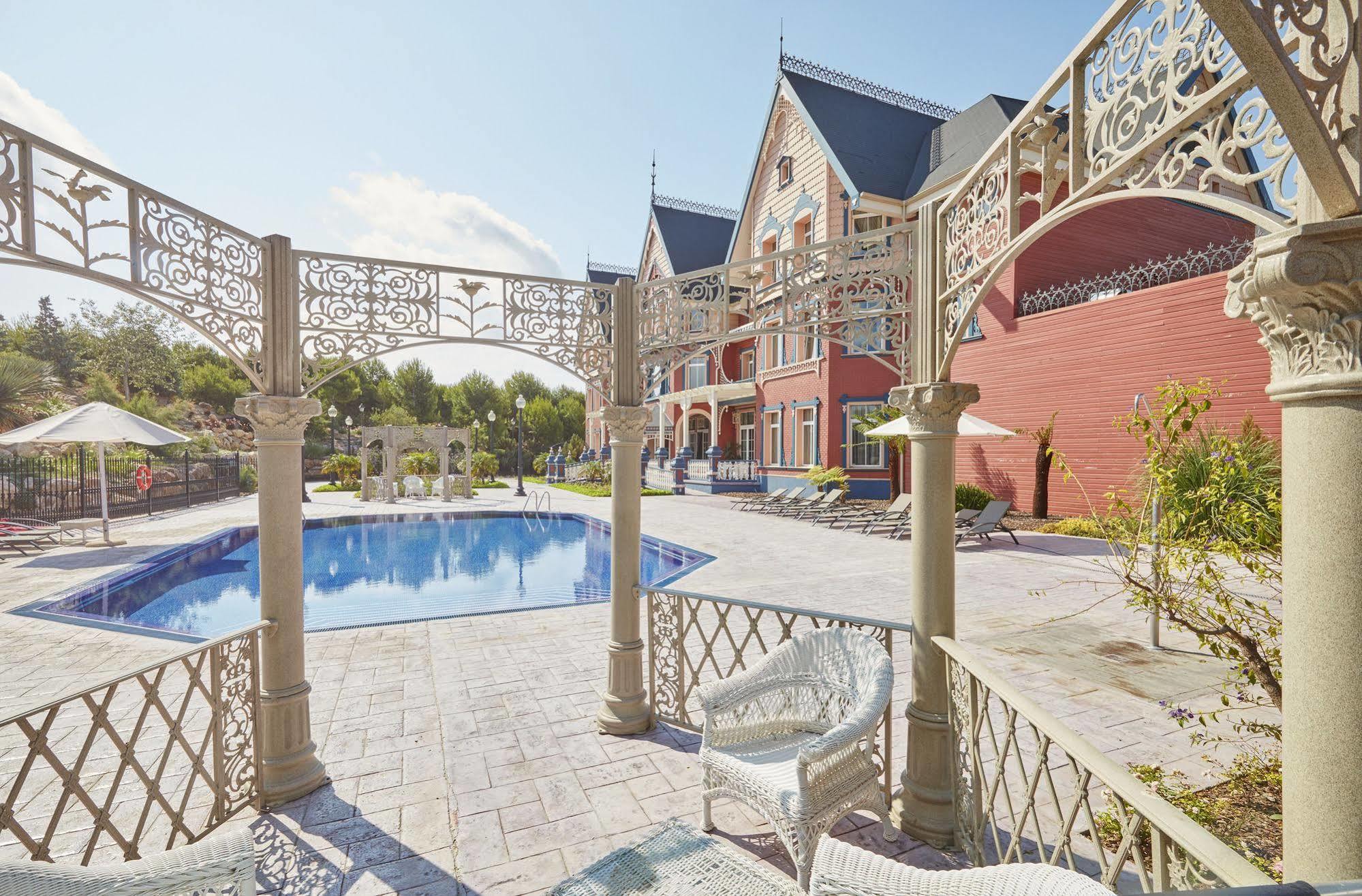 Portaventura Lucy's Mansion - Includes Unlimited Access & Express Wristband To Portaventura Park & Ferrari Land Hotel