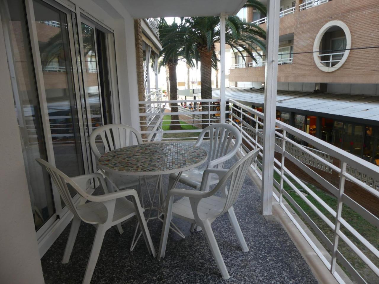 Zeus Alexis Apartamento Salou