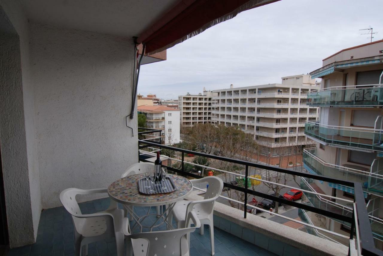 Zeus Alexis Ii * Salou