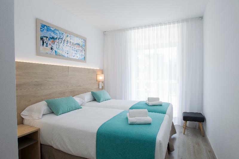 Cye Centre Apartahotel Salou
