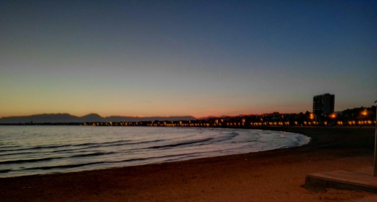 En Playa Capellans Apartment *