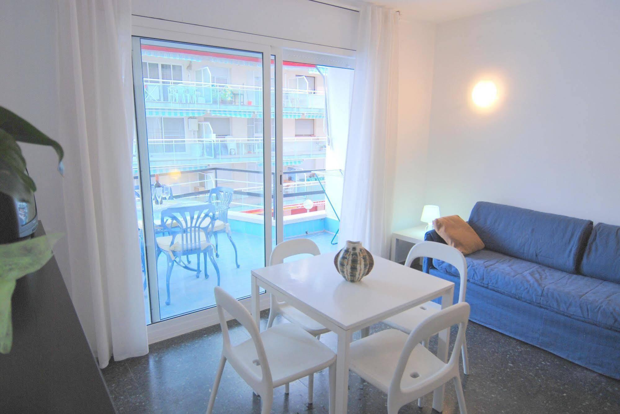 Zeus Alexis Ii Apartment