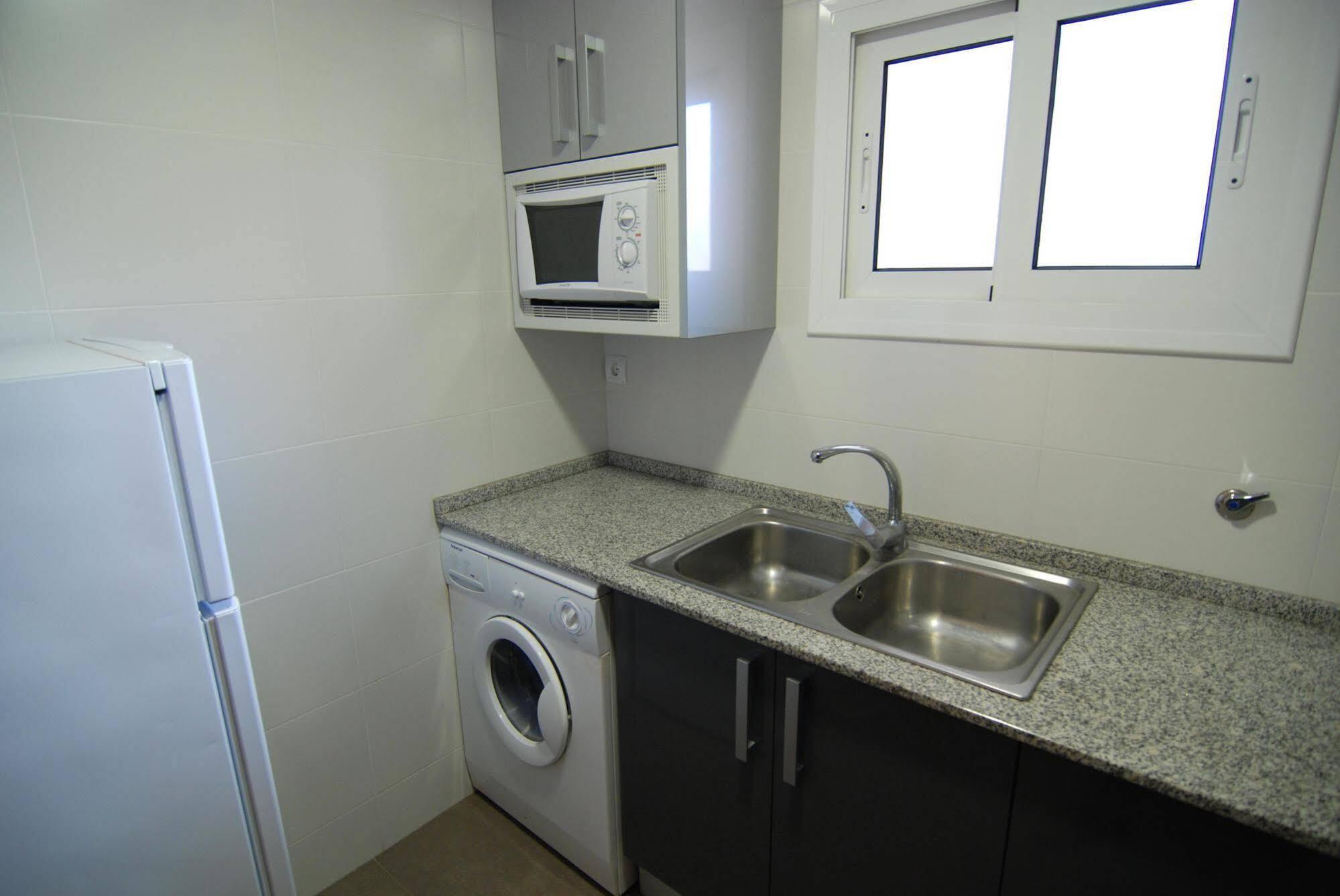 Zeus Alexis Ii Apartment