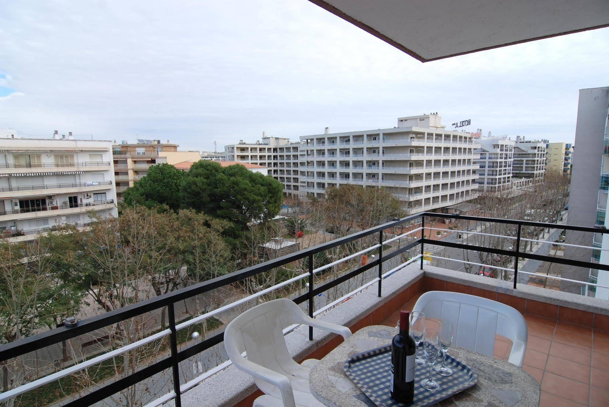 Zeus Alexis Ii Apartment Salou
