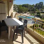 Apartament Escaliro Pins