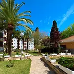 Apartamentos Córcega Palmyra