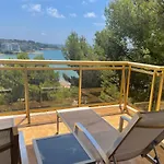 Saval Luxe Premium