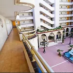 Apartamento En Salou Con 3 Piscinas Junto A Port Aventura