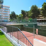 Precioso Apartamento En Salou, Con Servicios.