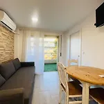 Carlo\'S Flat, Recien Reformado, Piscina Y A 5Minutos De La Playa