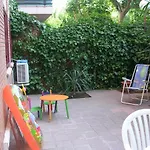 Apartament Amb Jardi Privat I Piscina