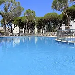 Rentalmar Blue Beach & Pool