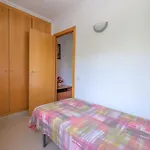 Apartamento En Complejo Residencial, Con Piscina.