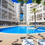 Center-Pool-Relax-2Bed-Portaventura-Aa9